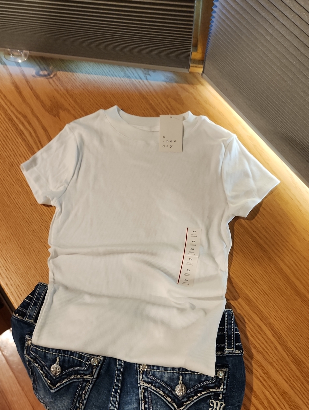 a new day BNWT White Short Sleeve Crewneck Tee
